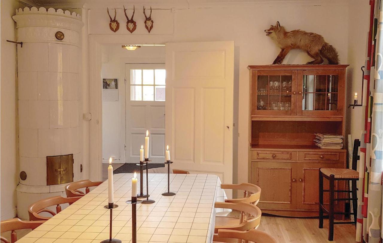 Nice Home In Mantorp With Kitchen Bagian luar foto
