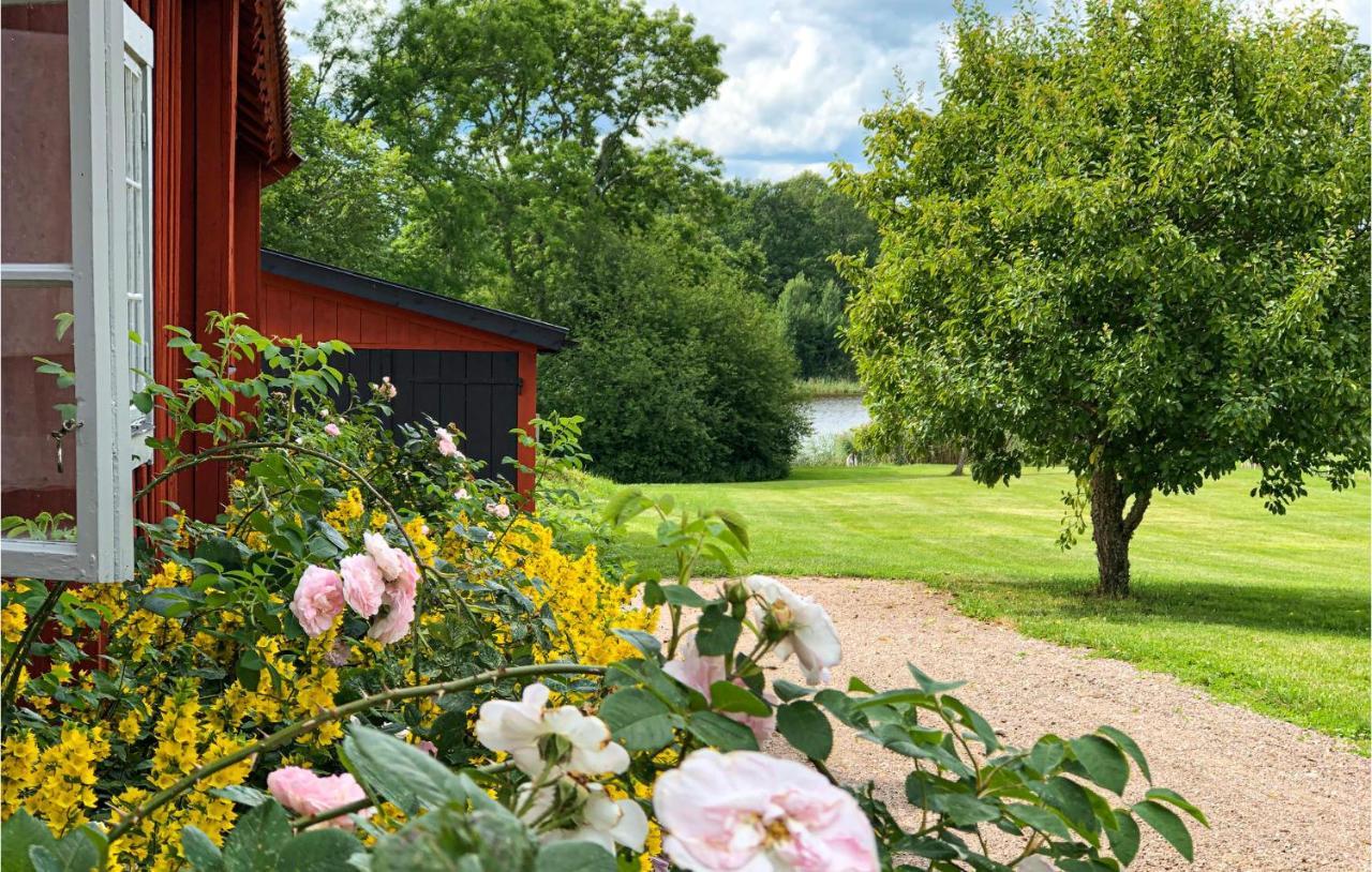 Nice Home In Mantorp With Kitchen Bagian luar foto